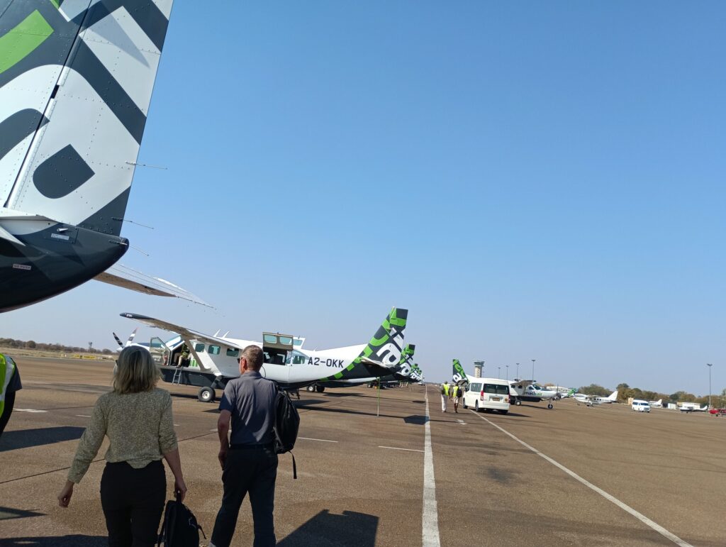 ボツワナ国内移動 セスナ機 macair マウン空港
