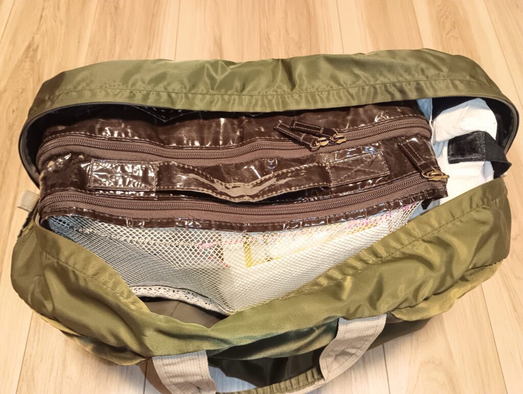 スキー旅行 もちもの パッキング