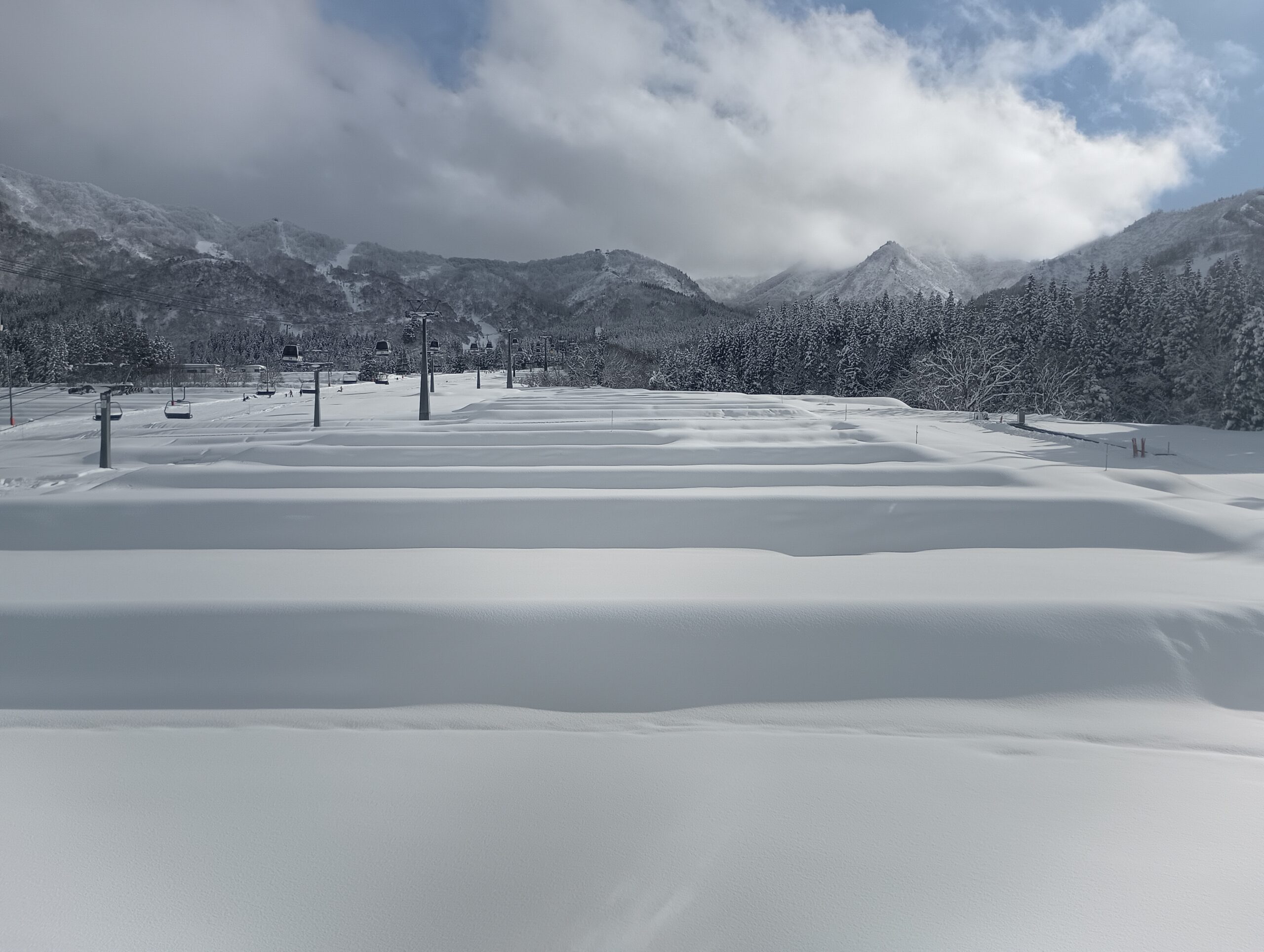 舞子スノーリゾート日帰りスキーセンター
