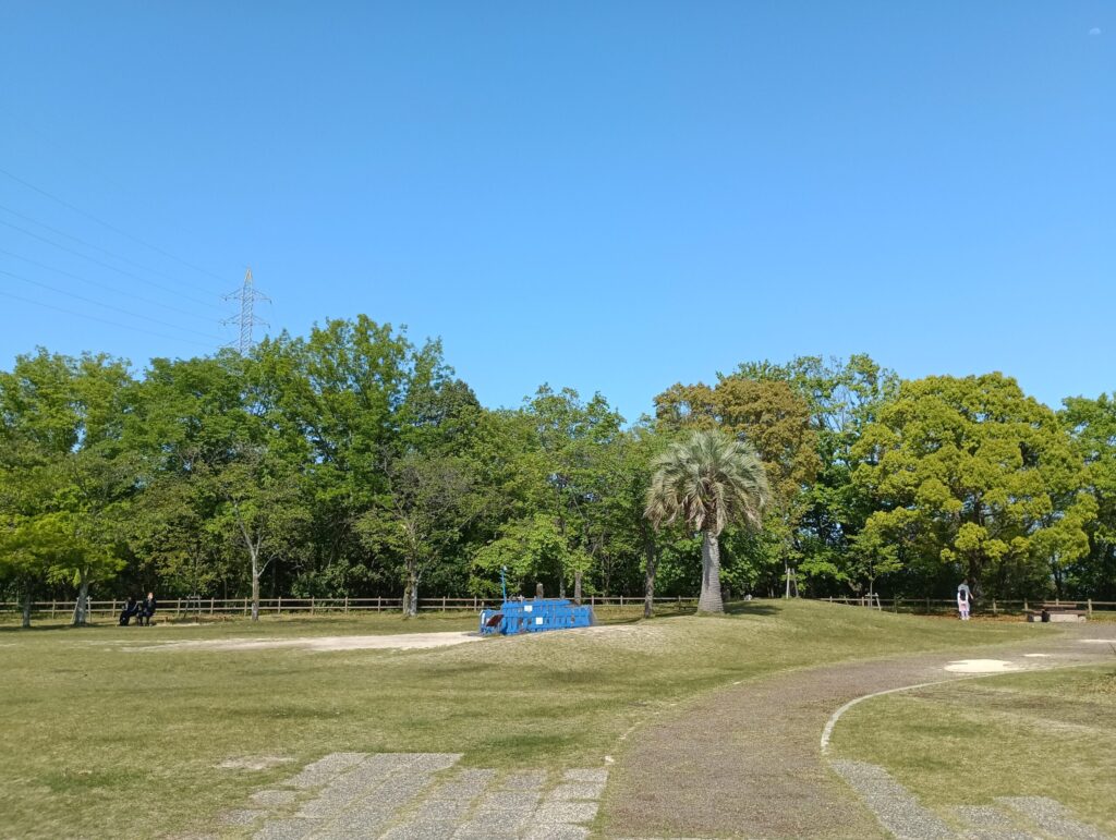 山陽自動車道・下り 宮島SA　広場
