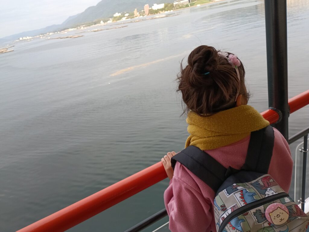 宮島フェリー　みせん丸からの眺め