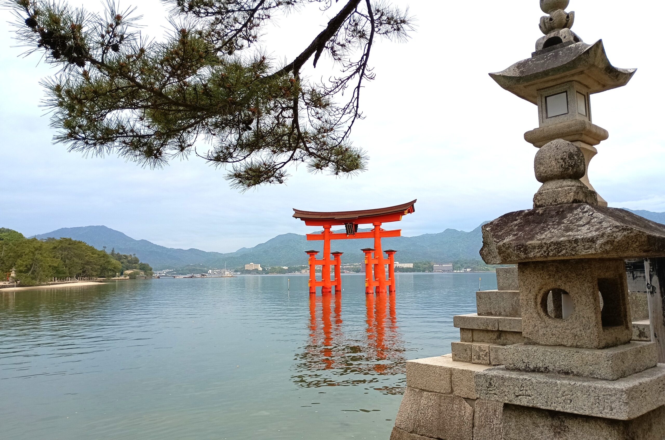 厳島神社の鳥居