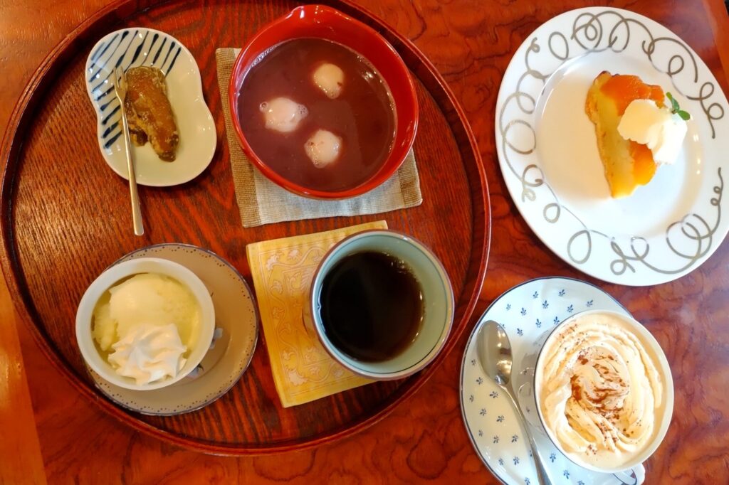 末廣酒造 蔵喫茶 杏の甘味。ぜんざい、アイス、コーヒー、ケーキ