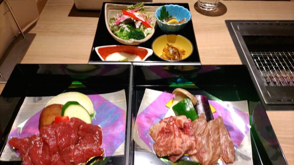 東山温泉 月のあかりの夕食。福島牛のセルフ焼肉と前菜の小鉢